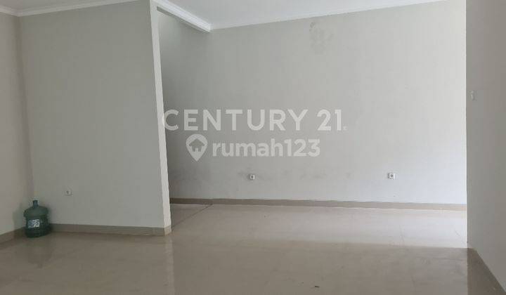 Rumah Baru Strategis Di Tebet Jakarta Selatan 2