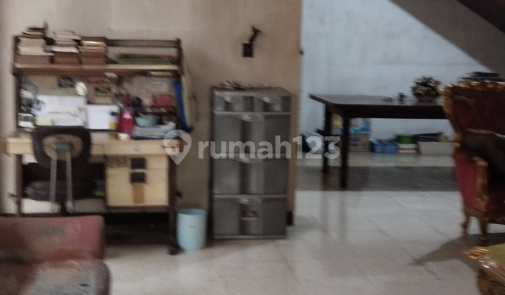 Investasi Cerdas! Rumah 8 Kt di Guntur Jakarta Selatan - Cocok untuk Hunian atau Kost" 2