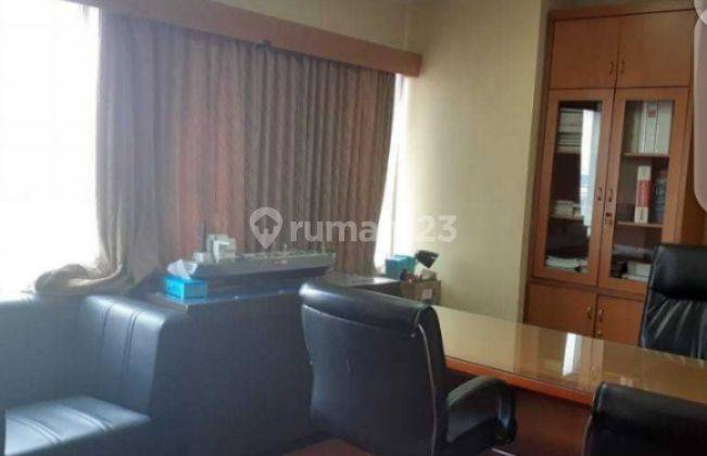 Ruang kantor di wisma mitra Sunter siap huni  2