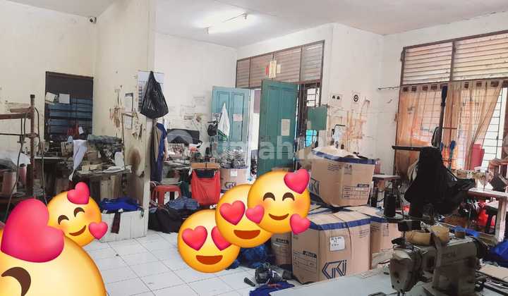 Dijual Rumah Kayu Putih Jakarta Timur: Luas Tanah 270M², SHM, Lokasi Premium" Dijual Rumah Kayu Putih Jakarta Timur: Luas Tanah 270M², SHM, Lokasi Premium"