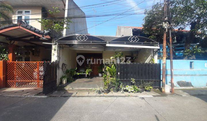 Dijual Rumah Lama di Pondok Bambu Lokasi Dekat Rs Duren Sawit 1