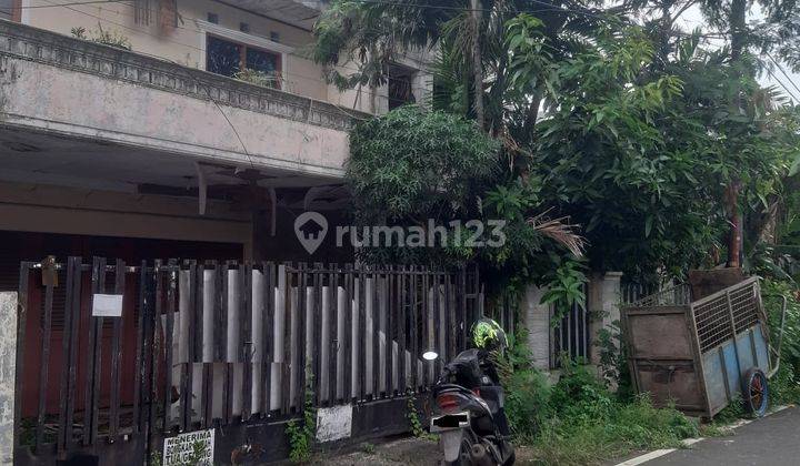 Bangunan Lama di Cempaka Putih Barat Hitung Tanah Area Perumahan 1