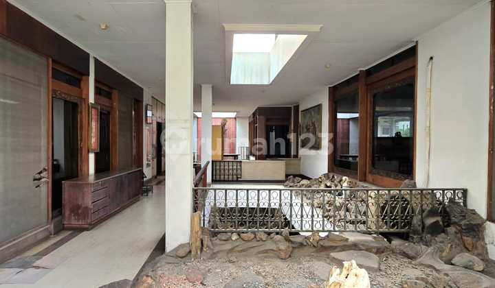 Rumah Butuh Renovasi Total Unfurnished Cikini, Jakarta Pusat 2