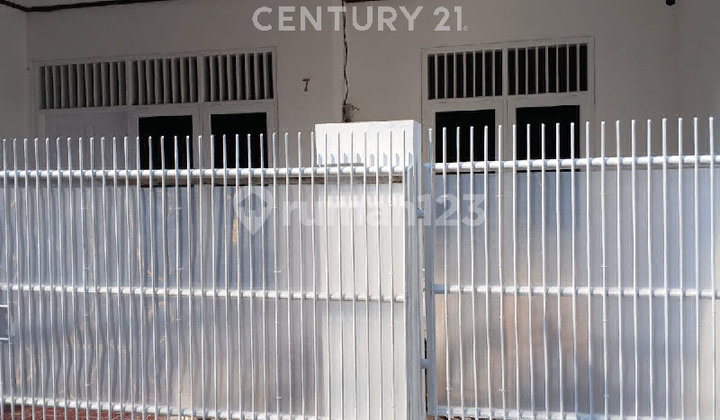 Single-Story House Location Kav. DKI Pondok Kelapa 2