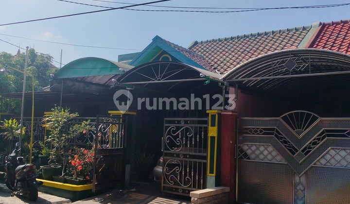 Dijual rumah 2 lantai bumi marina emas keputih sukolilo Surabaya Dijual rumah 2 lantai bumi marina emas keputih sukolilo Surabaya