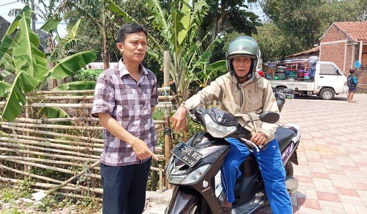 Rumah Mewah Murah Bonus Kolam Ikan Dekat Jalan Raya Di Bandung 11