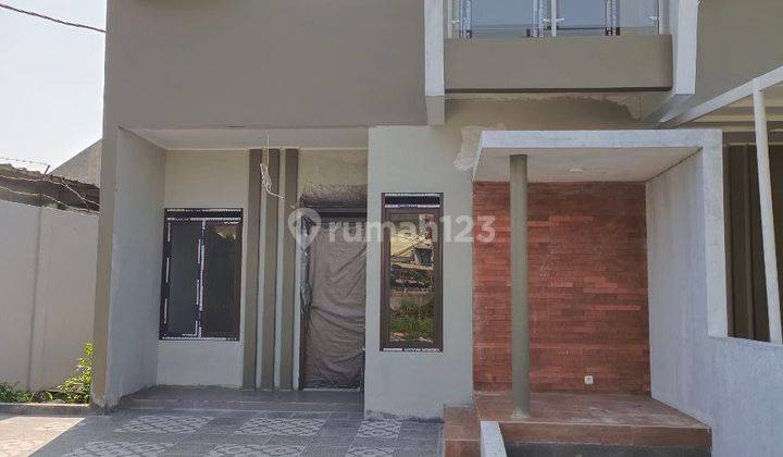 RUMAH MURAH 2 Lantai  SIAP HUNI DI ANTAPANI 1