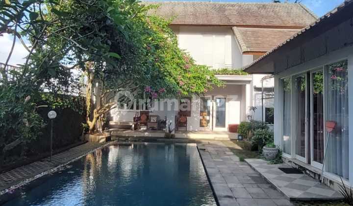 Rumah Semi Villa Dengan View Sawah Di Gianyar 2
