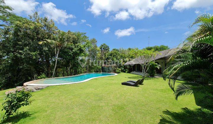 Vila Tepi Sungai Bergaya Resor Di Nyanyi, Tabanan Bali 2