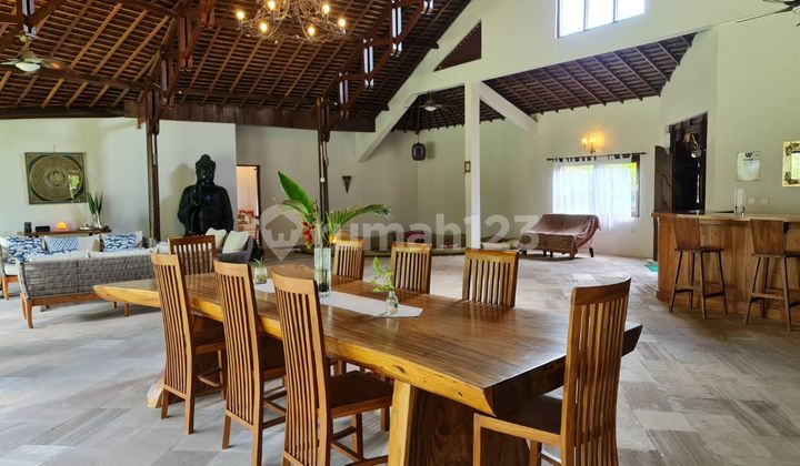 Vila Tepi Sungai Bergaya Resor Di Nyanyi, Tabanan Bali 6