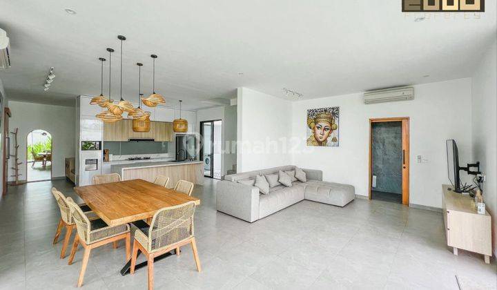 Villa Minimalis Modern Berkualitas di Seminyak Bali 2