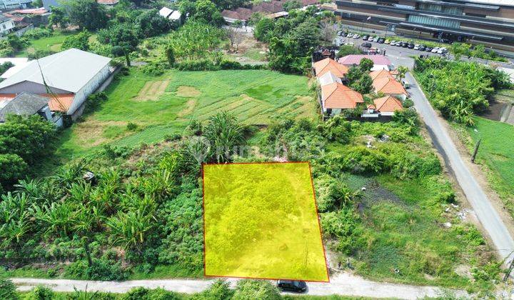 Land for sale in strategic location on Sunset Road, Badung Bali 2