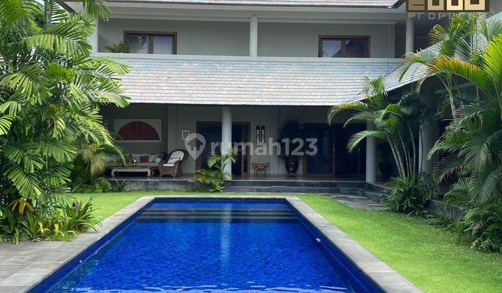 Dijual Villa Mewah Hanya 700 Meter Dari Pantai Sanur 2