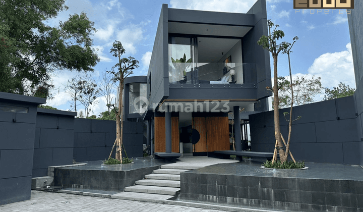 Villa For Sale With Full Facilities In Pererenan, Bali 2