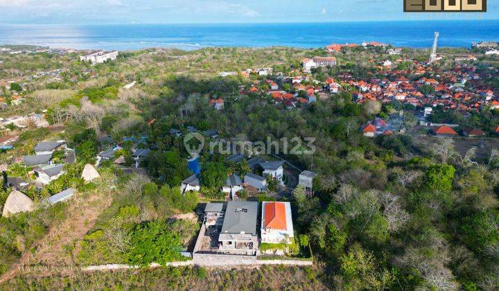 Rumah Bergaya Santorini di Nusa Dua Bali 2