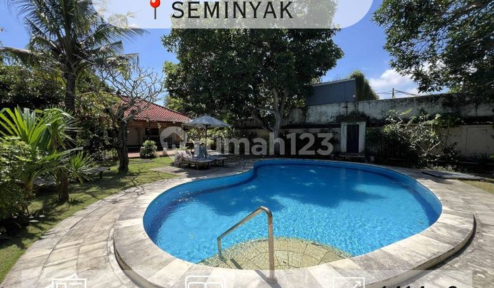 Freehold Villa Rare in Premium Location Oberoi, Seminyak