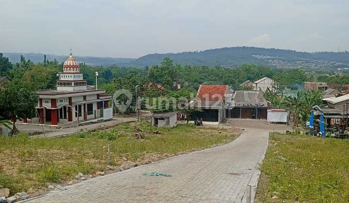 Ready-to-Build Plot Tembalang Subdistrict Mountain View Flood-Free 1