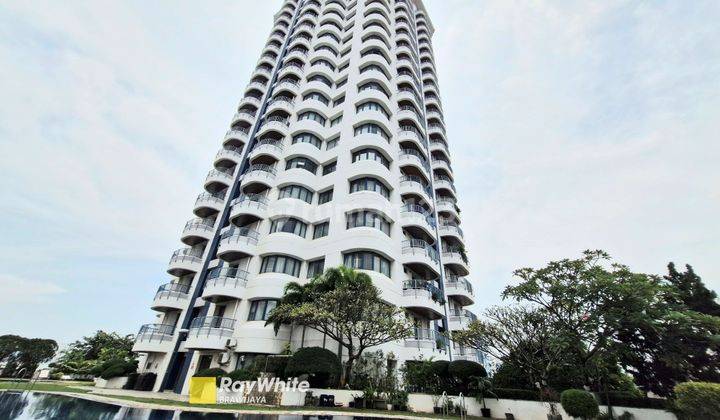 Park Royale Executive Suites, Jakpus, 2 Menit Ke Tol Semanggi 1