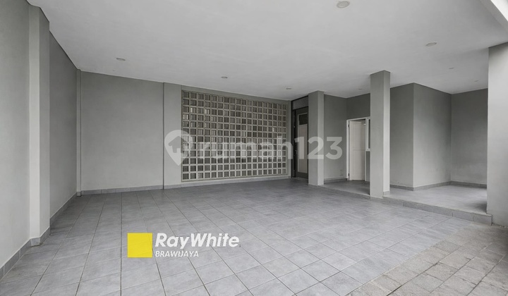 House in Puri Mutiara, Cilandak, South Jakarta, Flood-Free, Ready to Occupy, Near Jorr Toll Road 2