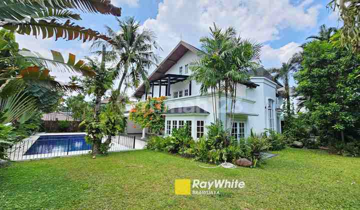 American Modern Minimalist House di Kemang, Jakarta Selatan, Dalam Cluster, Bebas Banjir American Modern Minimalist House di Kemang, Jakarta Selatan, Dalam Cluster, Bebas Banjir