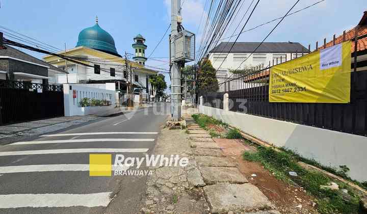 Rumah di Mampang Prapatan Viii, Jakarta Selatan, 2 KM ke Tol Dalam Kota Kuningan Rumah di Mampang Prapatan Viii, Jakarta Selatan, 2 KM ke Tol Dalam Kota Kuningan