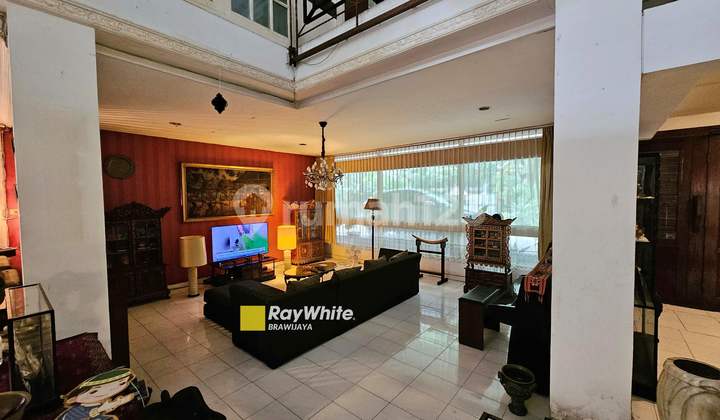 Rumah di Wijaya, Kebayoran Baru, Jaksel, bebas banjir, zona Commercial 2