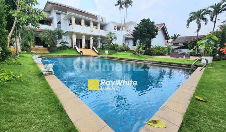 House on Bango Street, Cilandak, South Jakarta, 2 minutes to Andara Toll Road.