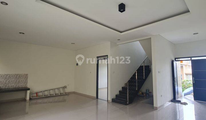 Rumah Minimalis Siap Huni di Pondok Hijau Bandung Bikin Betah 2