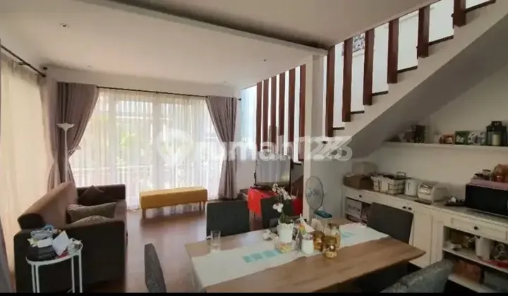 Rumah Siap Huni Dekat ke Upi Bikin Hepi di Gegerkalong Bandung Rumah Siap Huni Dekat ke Upi Bikin Hepi di Gegerkalong Bandung