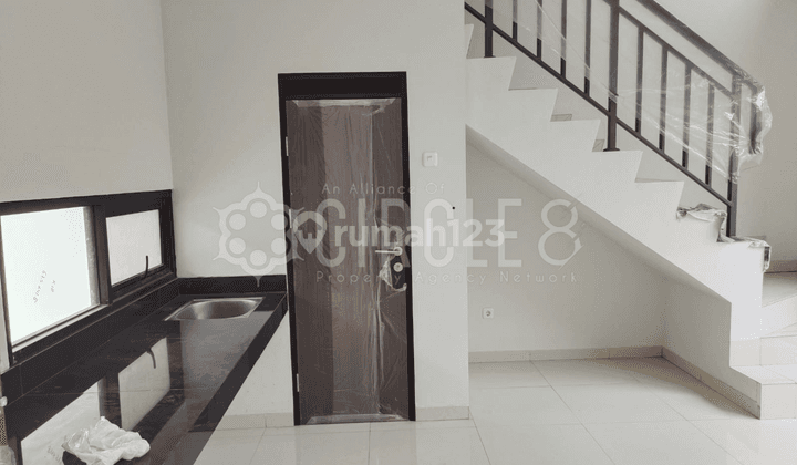 Siap Huni Rumah 2 Lantai Baru di Gateway Pasteur , Bandung 1