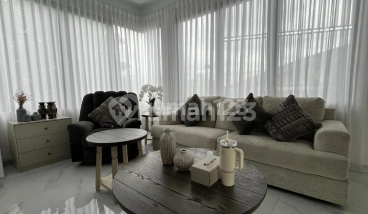 Rumah Asri di Setra Regency Gegerkalong Bandung Siap Jadi Milikmu Rumah Asri di Setra Regency Gegerkalong Bandung Siap Jadi Milikmu