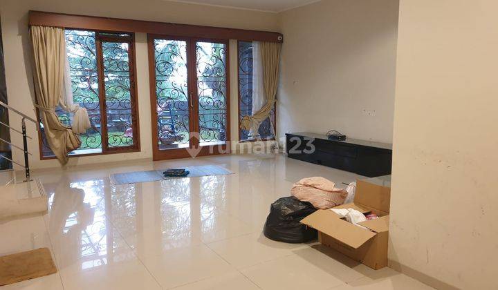 Disewa Rumah Mewah 2 Lantai Pondok Hijau Bandung Siap Huni  1