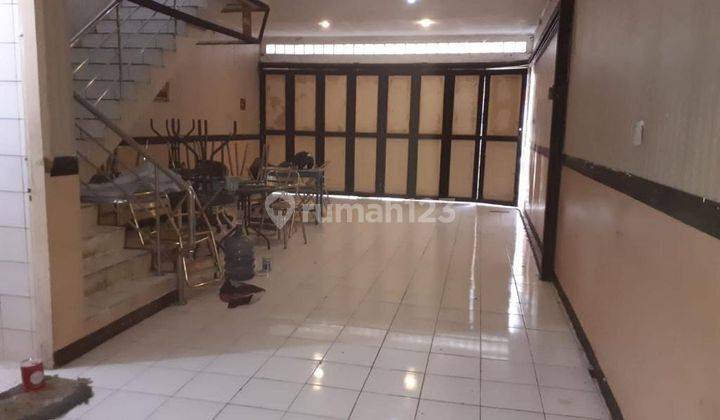 Disewakan Ruko Strategis di Jalan Terusan Jakarta Bandung 3