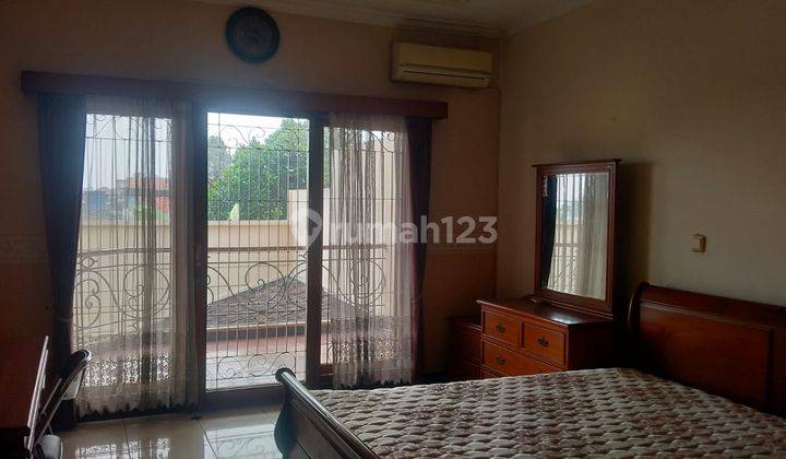 Disewakan Rumah Lux Semi Furnished di Karang Tineung 2