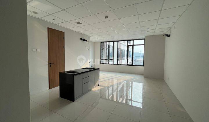 Disewakan Ruang Kantor Siap Pakai di Headquarters Asia Afrika 1