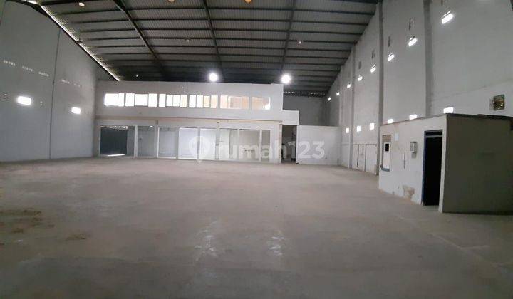 Disewa Dijual Gudang Lokasi Strategis di Mainroad Kiaracondong 2