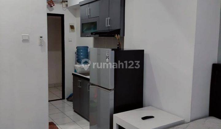 Disewakan studio lantai rendah full furnished apartemen asia afrika bandung 2