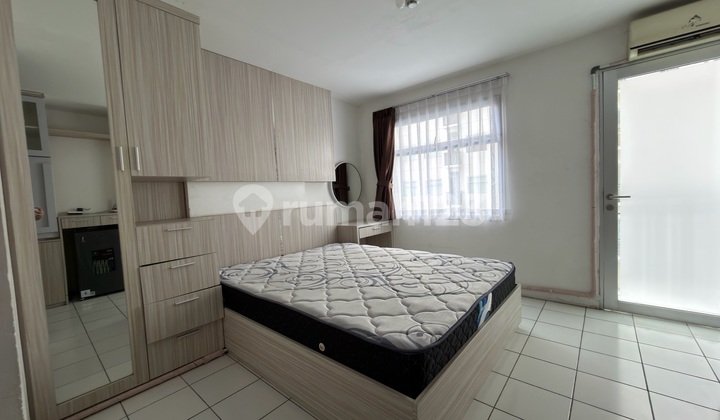 Disewakan Studio Tipe Besar 25M Full Furnished Siap Huni Grand Asia Afrika 2