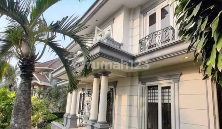 Rumah Hoek di Pondok Indah Sangat Jarang Ada