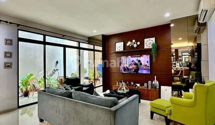 Rumah Elit di Serenia Hills Cluster Signature di Lebak Bulus Jarang Ada 2