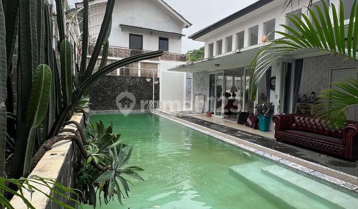 Rumah Town House Lokasi Strategis Ada Pool Jarang Ada di Lebak Bulus 2