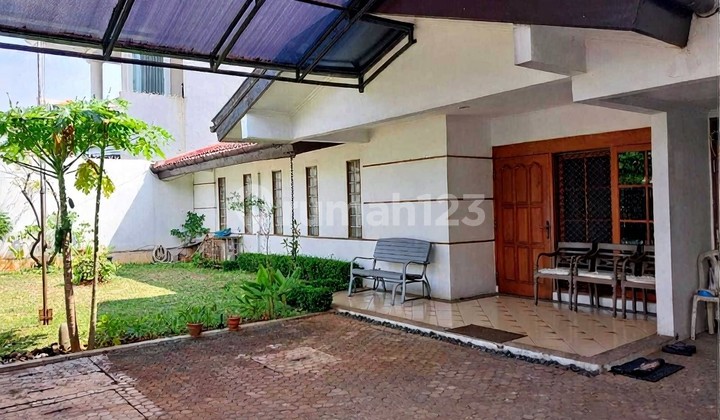 Well-Maintained House in Green Hill Area, Pondok Indah, Quiet Neighborhood, Wide Road Well-Maintained House in Green Hill Area, Pondok Indah, Quiet Neighborhood, Wide Road