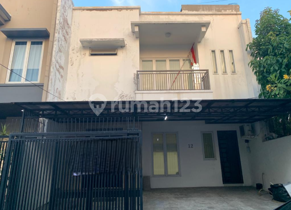 For Rent House in Pondok Indah Quiet Neighborhood 2 Car Access