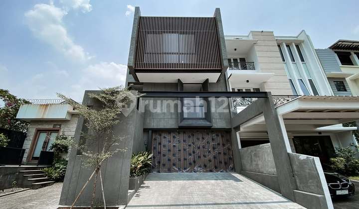 Brand New Luxurious Design House in Bonavista Residence Lebak Bulus