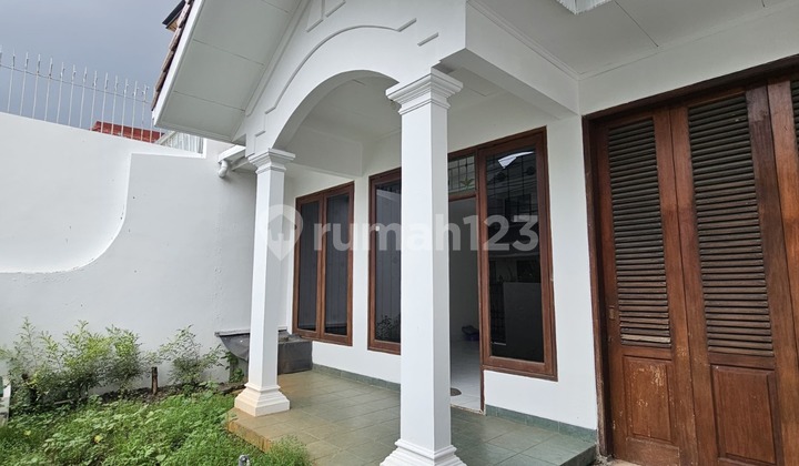 Turun Harga Rumah Lama Hitung Tanah Jarang Ada Lingkungan Tenang di Gandaria Kebayoran Baru 1
