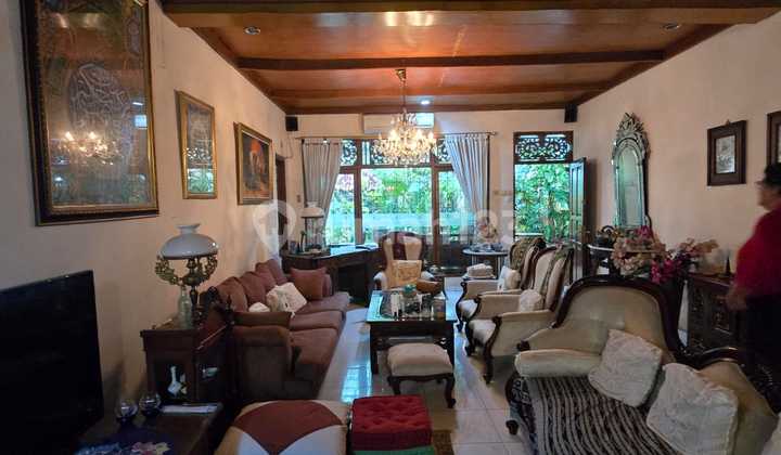 Nice House Ready to Live In Wide Road and Strategic Location in Senopati Nice House Ready to Live In Wide Road and Strategic Location in Senopati