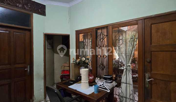 Rumah Bagus Siap Huni Jalan Lebar dan Lokasi Strategis di Senopati 2