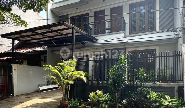 Rumah di Pondok Indah Lokasi Tenang Jalan Lebar Jarang Ada