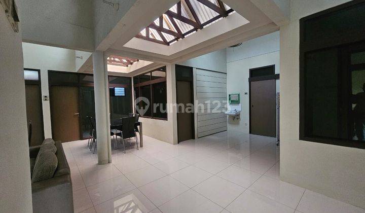 Dijual Rumah Siap Huni Luas Terawat Di Cikutra Baru Bandung 1