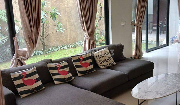 Rumah di Veteran Dalam Cluster di Nouvelle Townhomes Lingkungan Tenang Jarang Ada 2